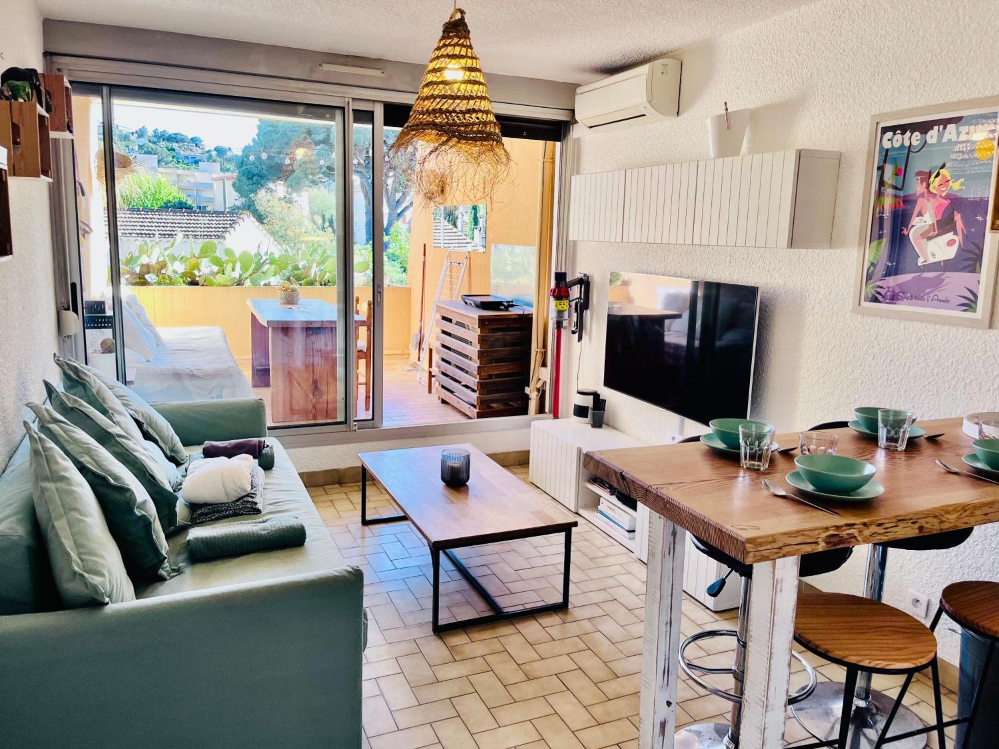 Cosy Deux Pieces Pour 4 Personnes En Centre Ville Classe Cavalaire-sur-Mer Exteriör bild
